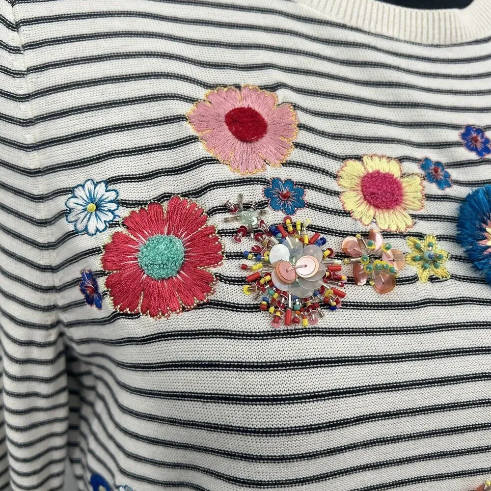 Talbots Embroidered Beaded‎ Floral Stripe Sweater Women’s Bell Sleeve Med Petite - Picture 7 of 7